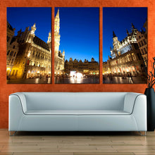 Load image into Gallery viewer, Evening on the Grote Markt and La Grand Place triptych panel wall art For Living Room
