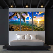 Load image into Gallery viewer, lanikai beach canvas wall art ocean beach in kailua triptych canvas print colorful hawaii ocean 3 piece canvas set For Bedroom

